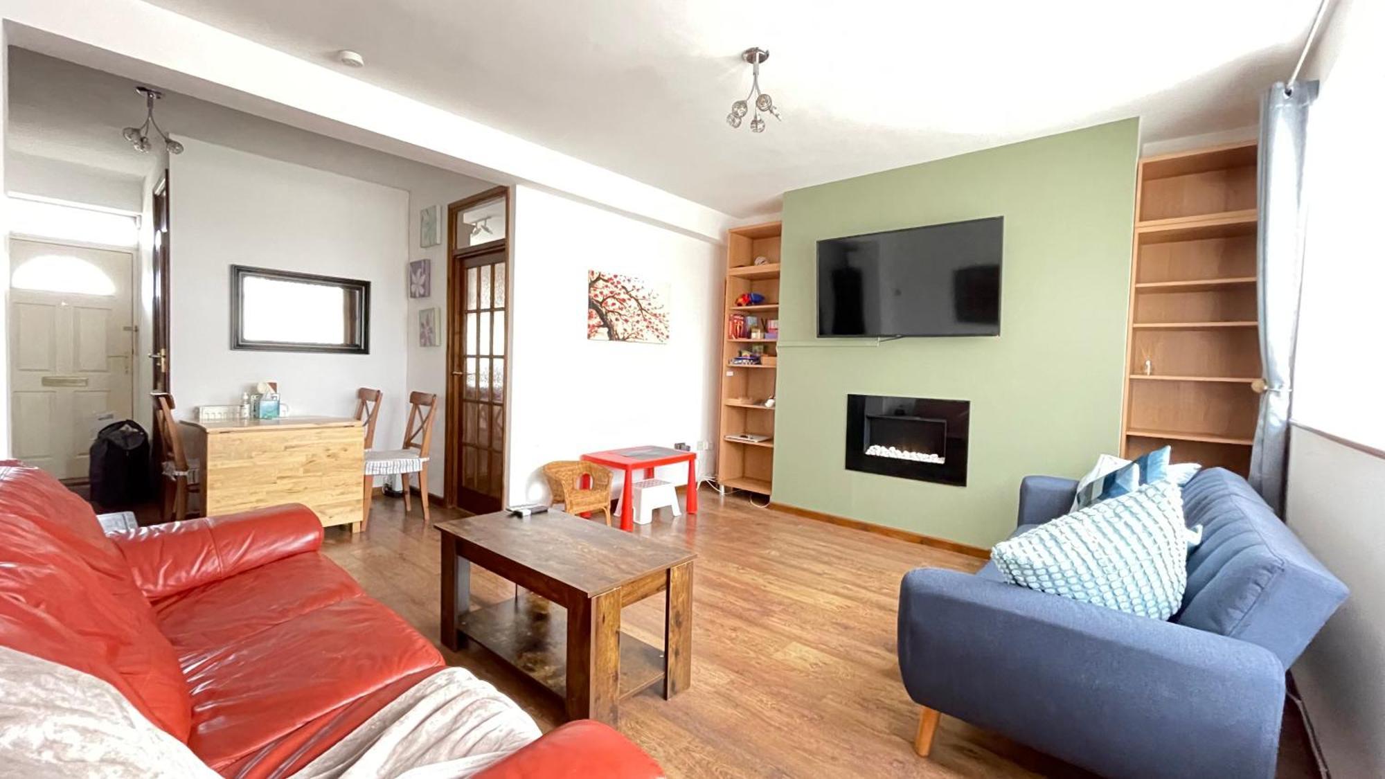 2 Bedrooms 2 Stations Лондон Экстерьер фото